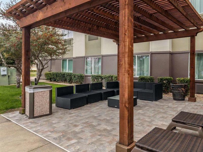 Comfort - Plano West 3* The Colony