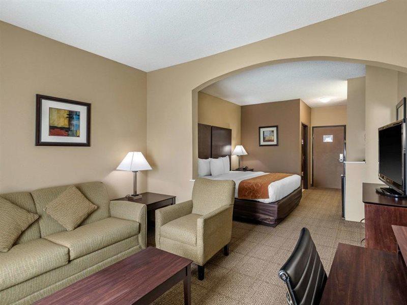 Comfort - Plano West 3*