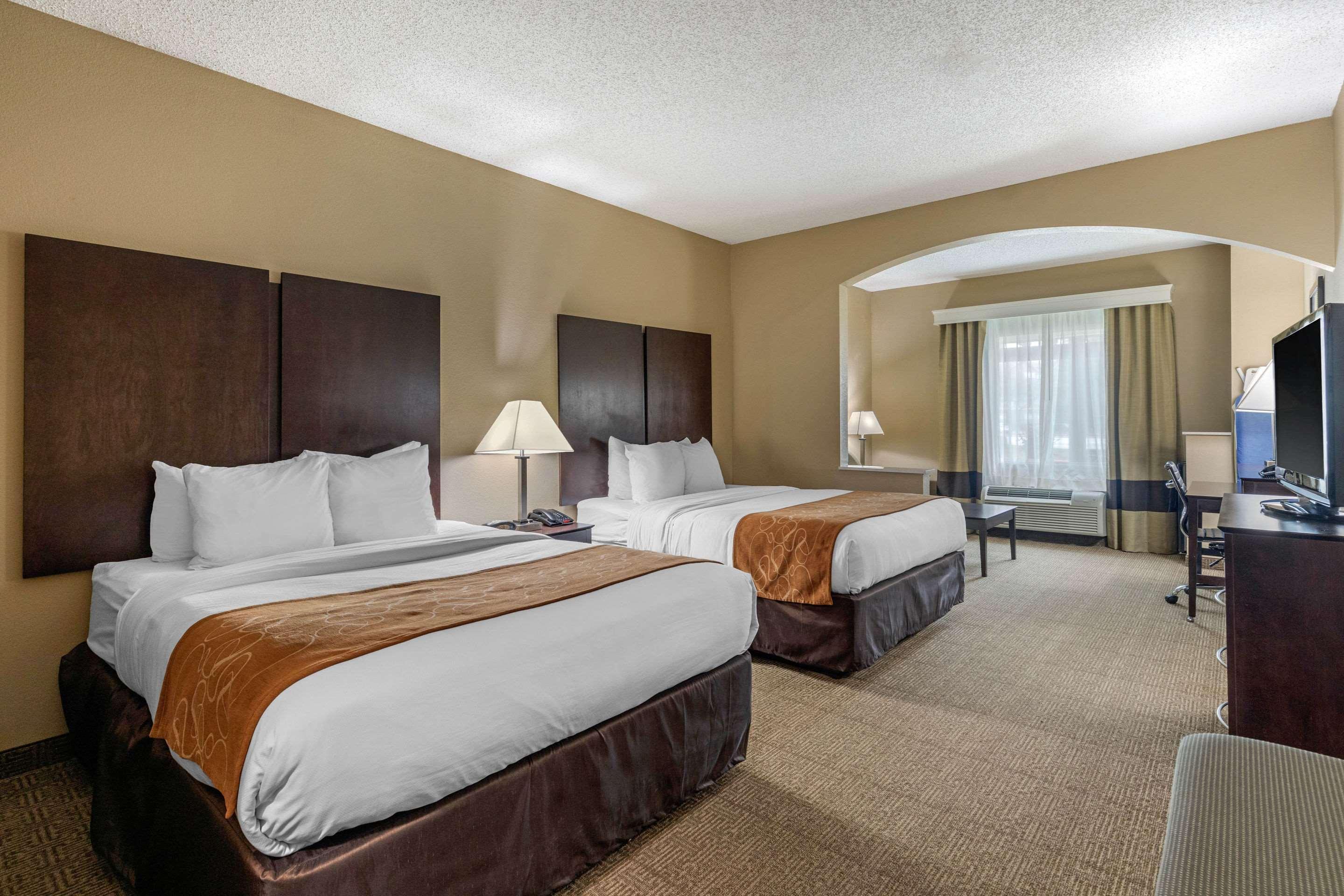 Comfort - Plano West Hotel 3*