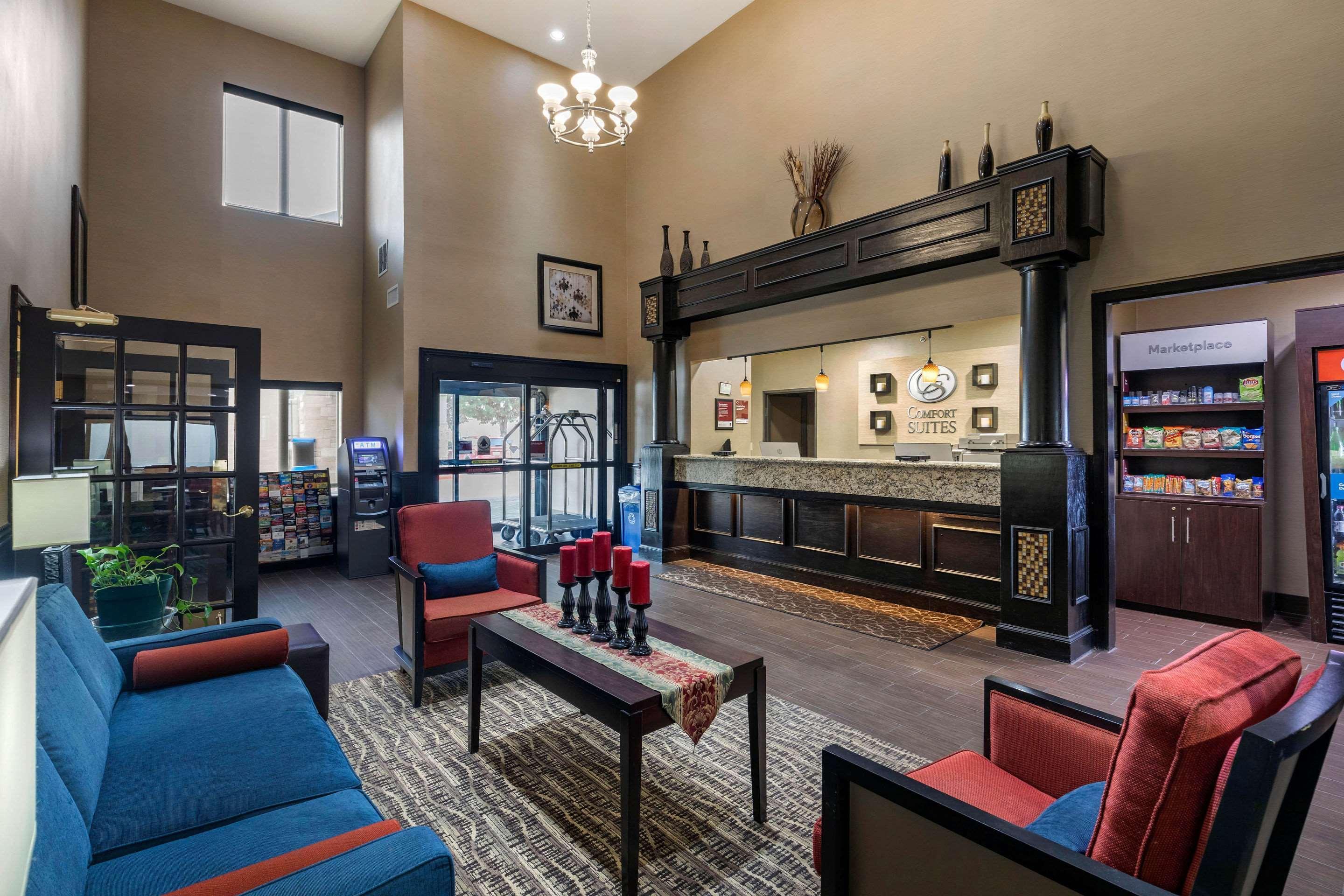 Comfort - Plano West Hotel 3*