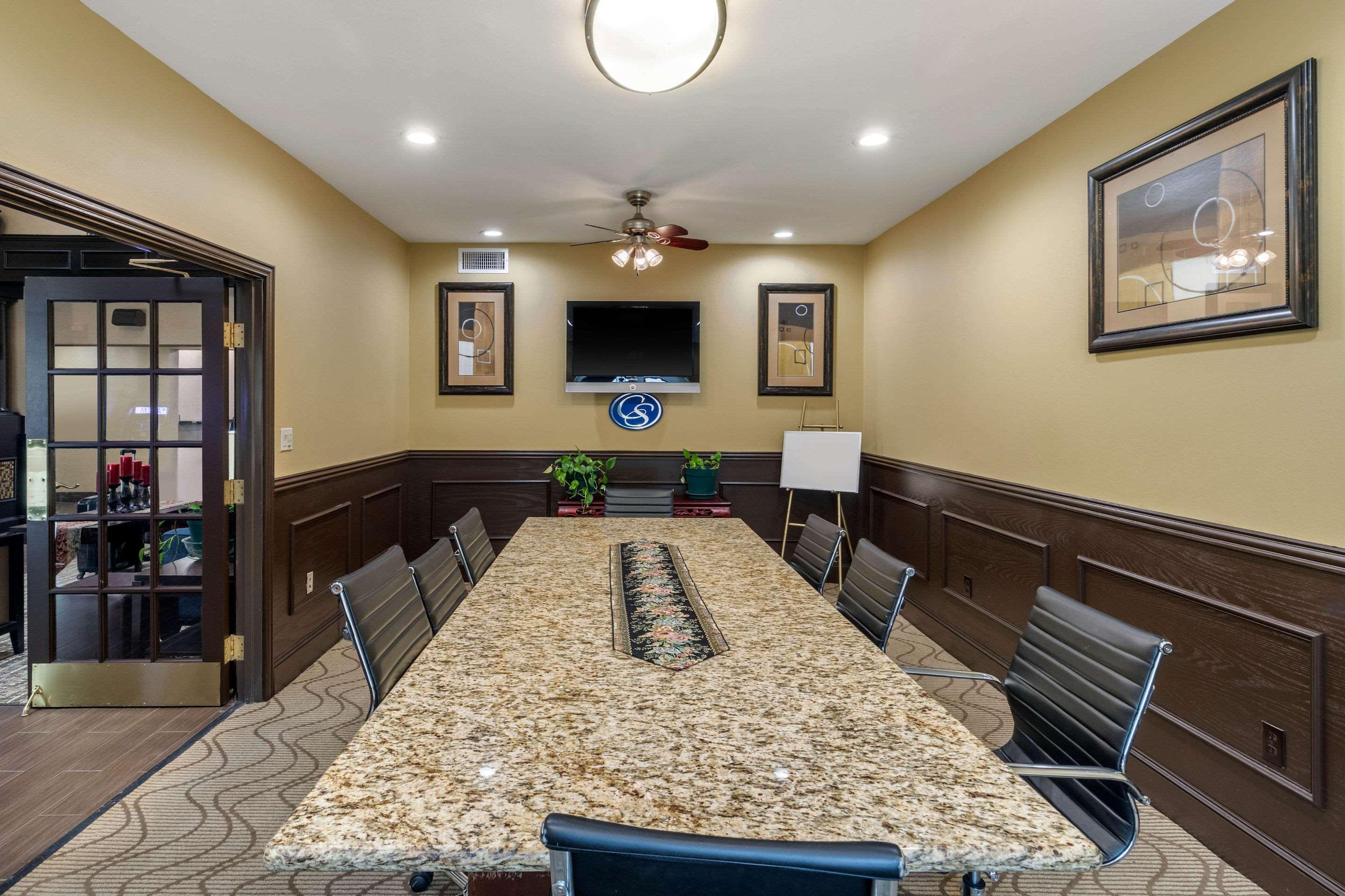 Hotel Comfort - Plano West