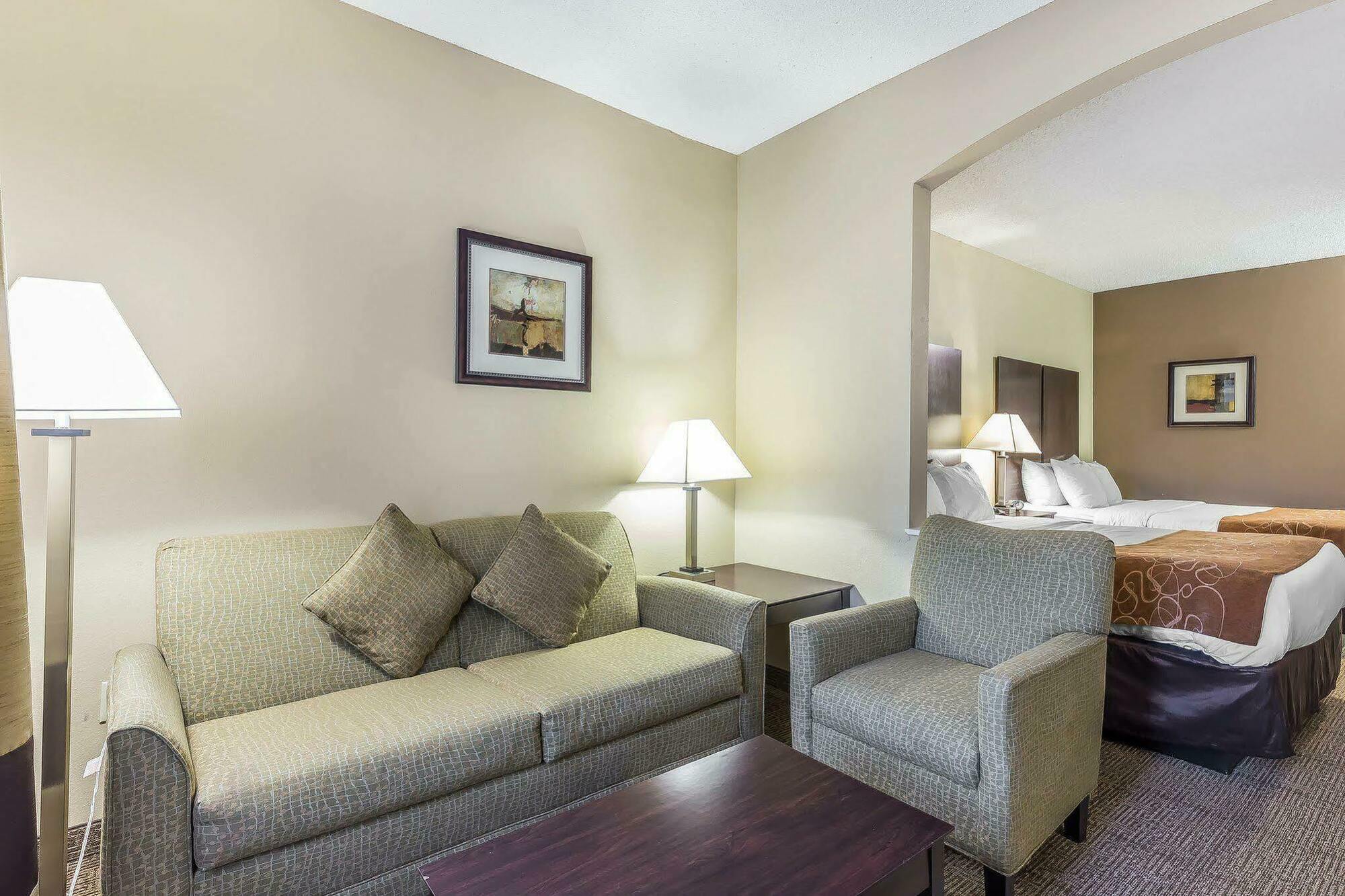 Comfort - Plano West Hotel