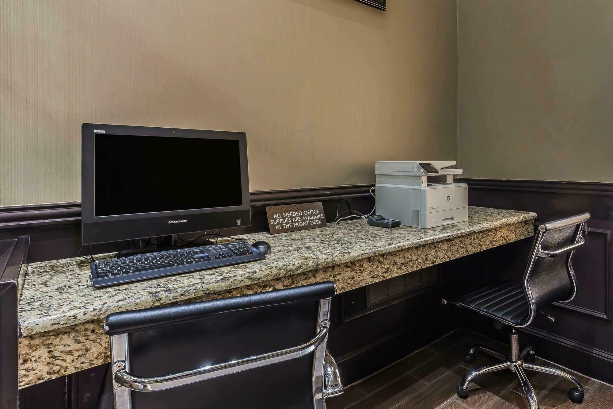 Comfort - Plano West Hotel