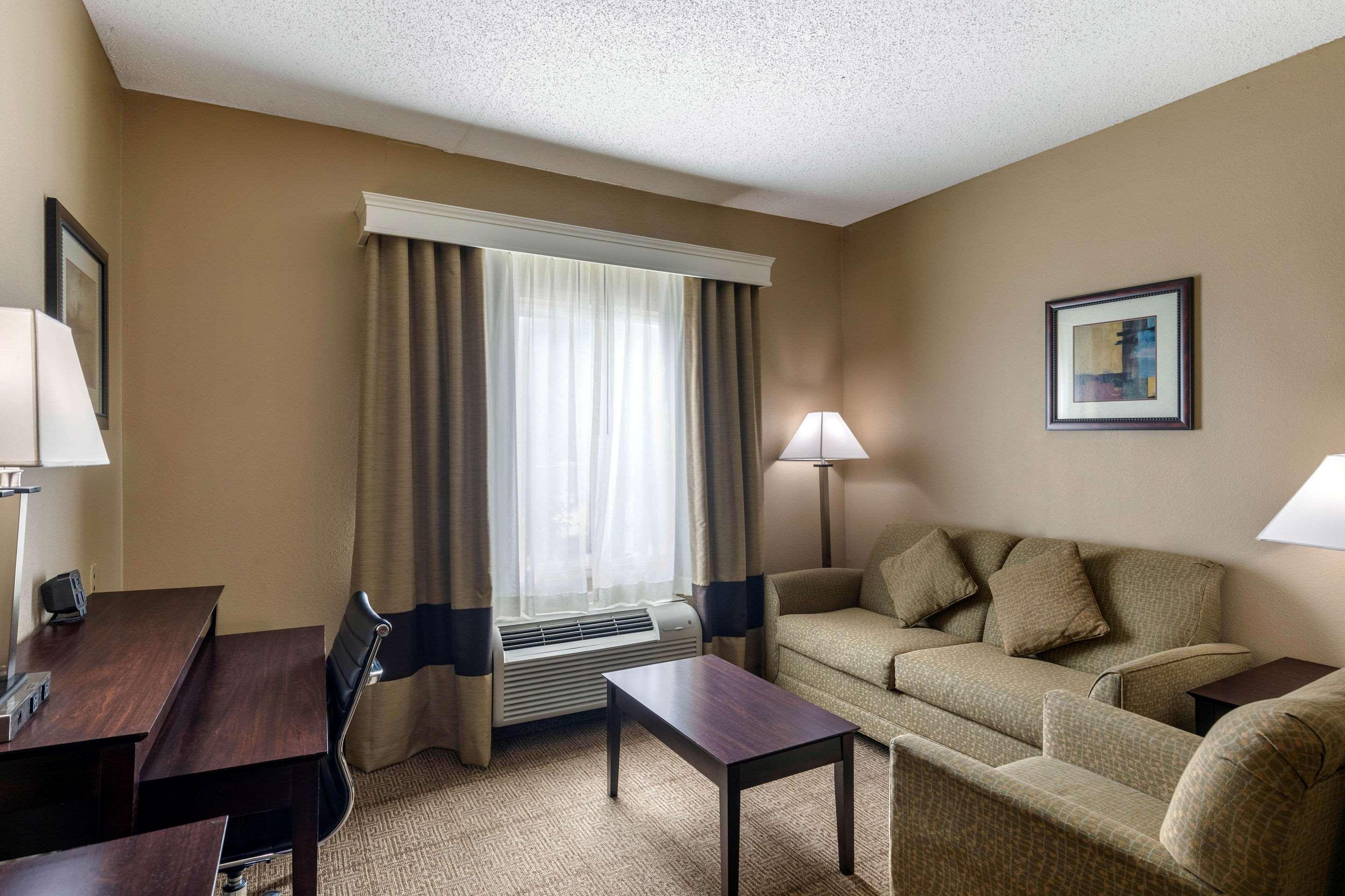 Hotel Comfort - Plano West The Colony